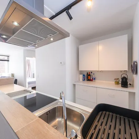 Apartment Pleasant With Sunny Terrace Middelkerke